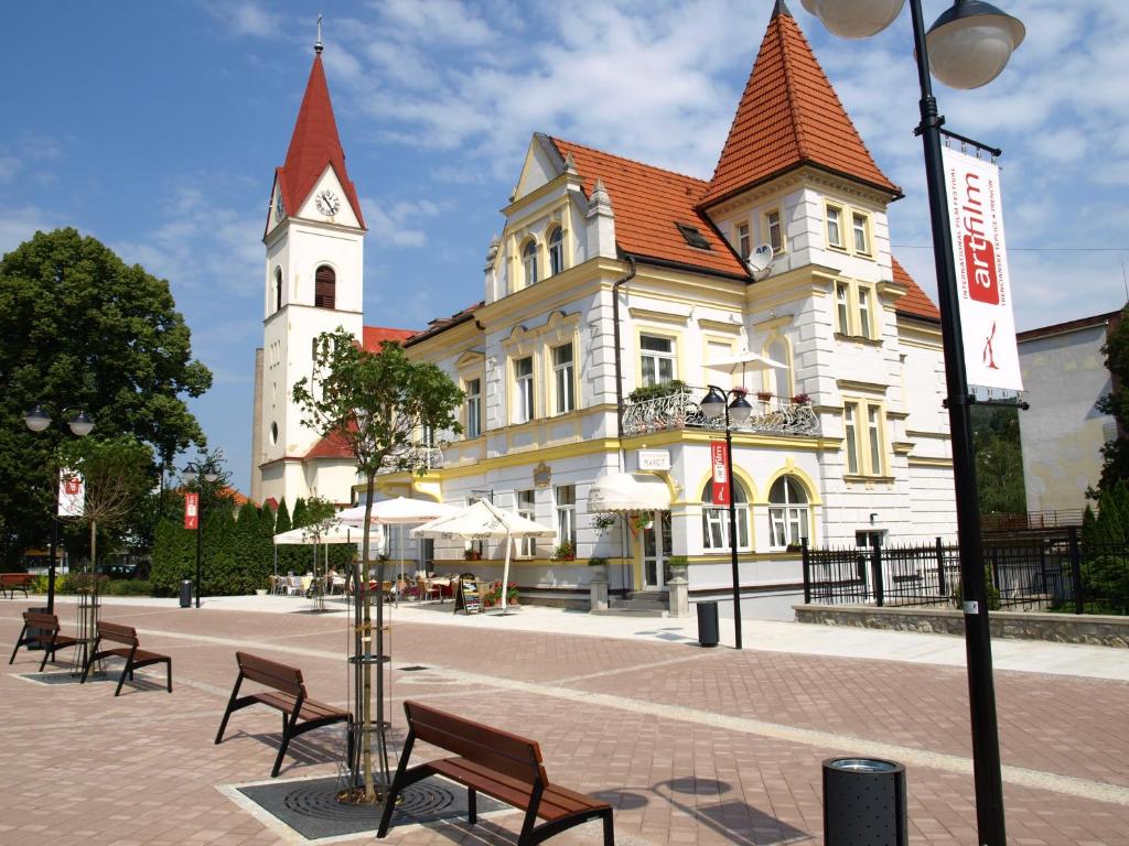 Image 1 of Hotel Margit