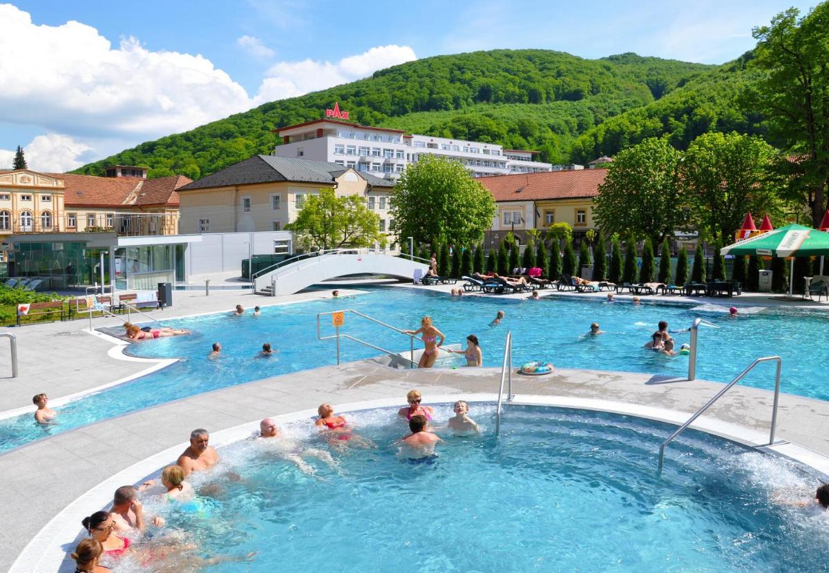 Image 3 of Hotel Margit