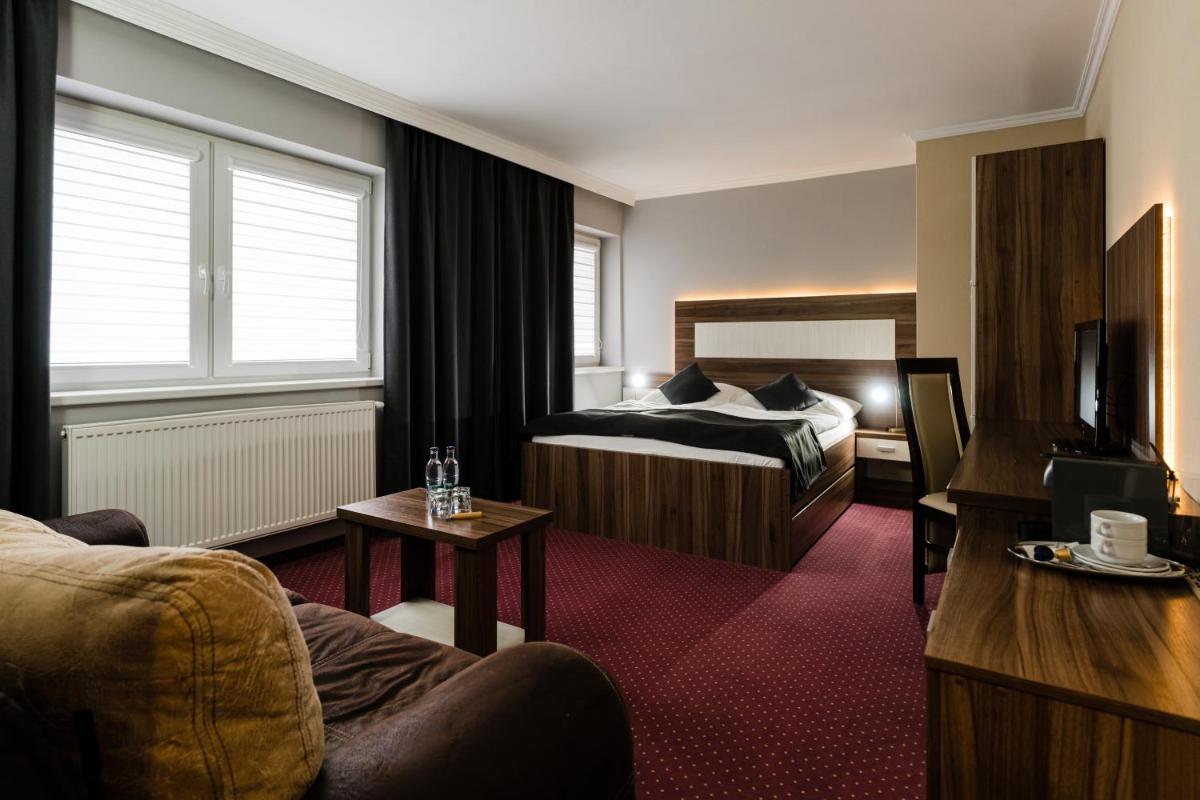Image 2 of Hotel Menhard