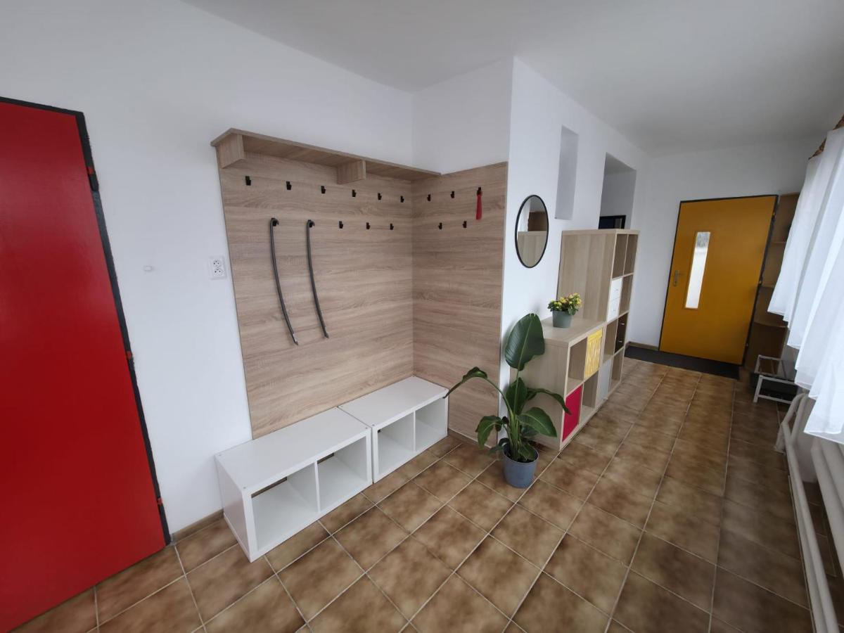 Image 3 of Hotel Squash House