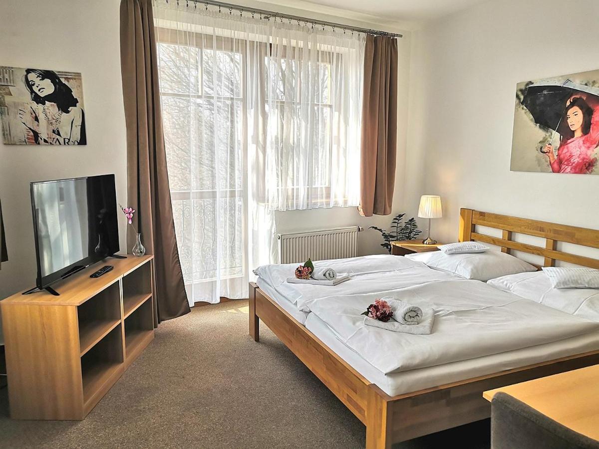 Image 2 of Hotel U Brány