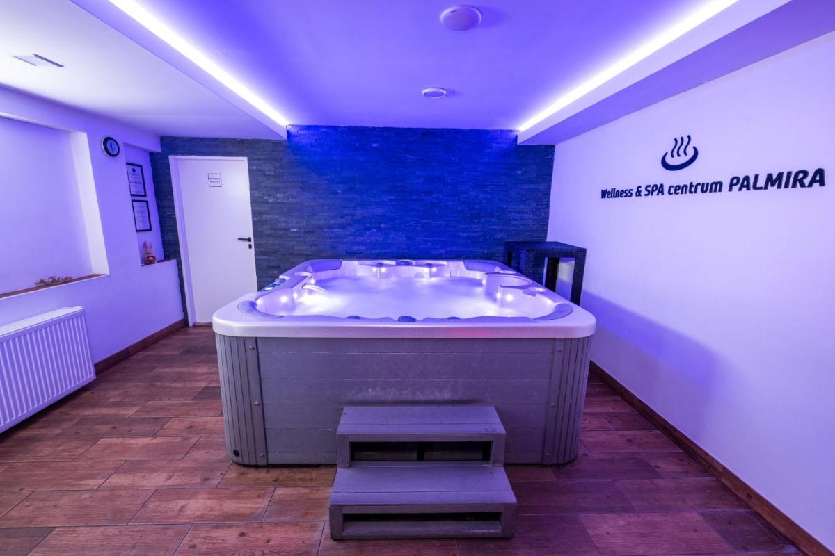 Image 3 of Hotel & SPA centrum PALMIRA