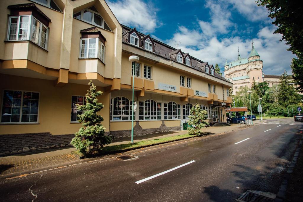 Image 1 of Hotel pod Zámkom