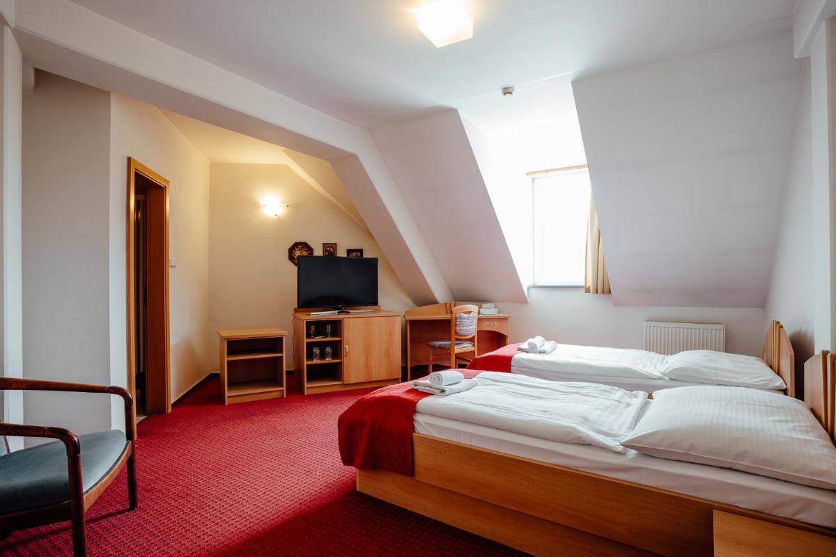 Image 2 of Hotel pod Zámkom