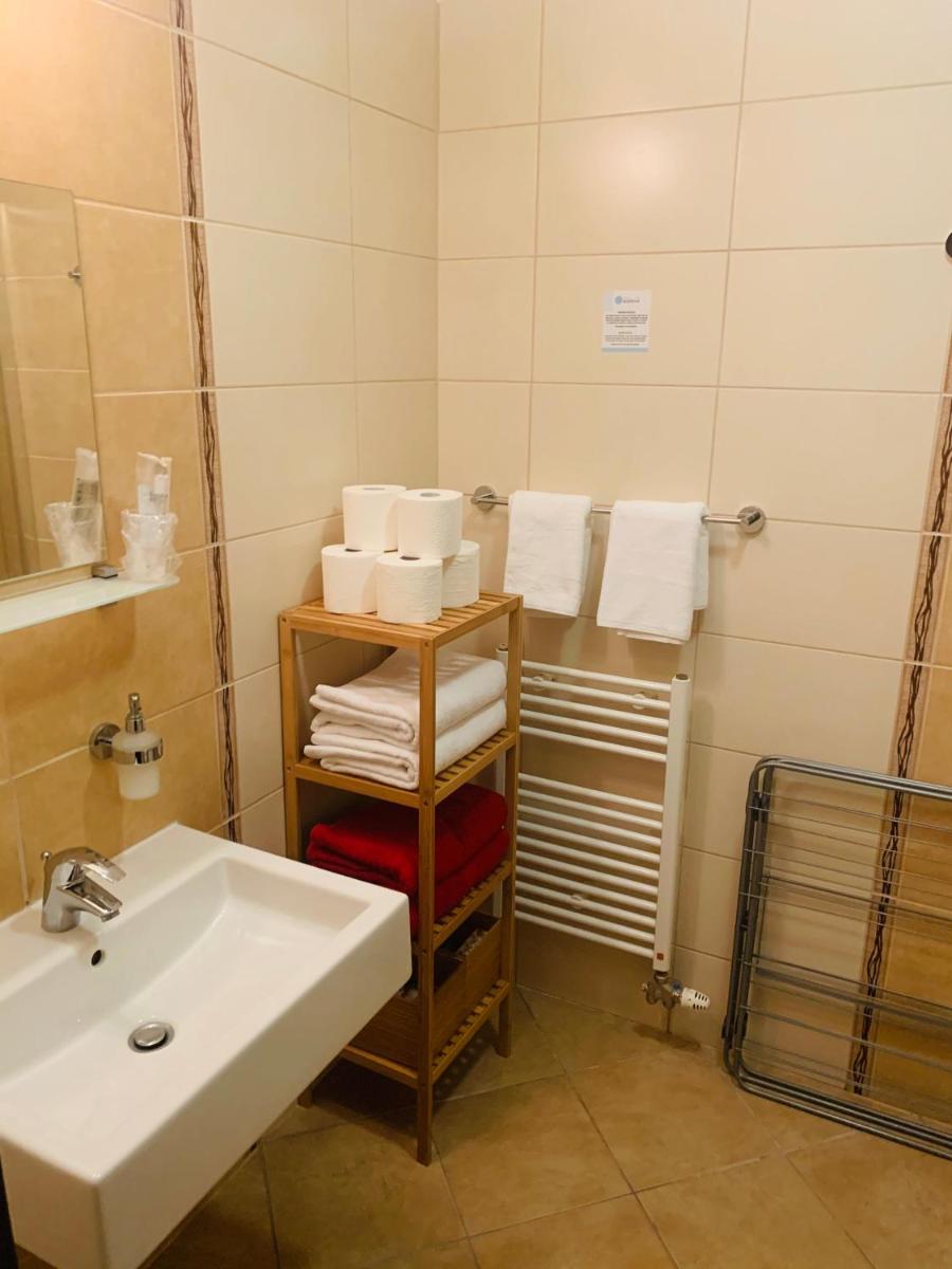 Image 4 of Komnata Bešeňová