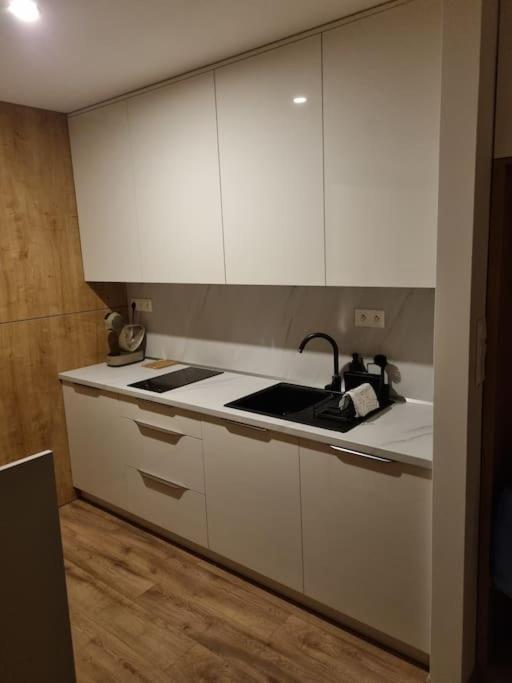 Image 4 of Krásný apartman s vybavením a bezplatným parkovanim