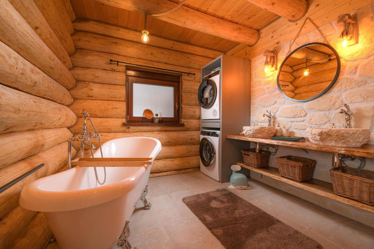 Image 2 of Lesný Chalet with Jacuzzi and sauna, 4 km from Starý Smokovec