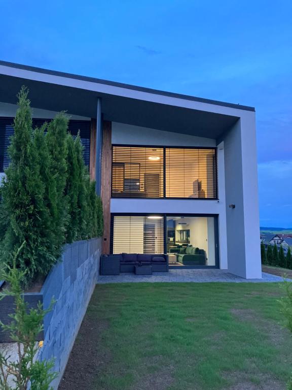 Image 1 of Luxury Apartments