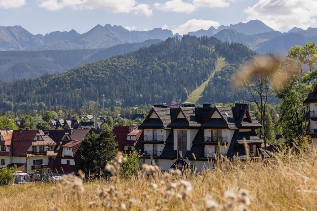 Image 1 of Luxury Salwatoriańska Apartments Mountain View Zakopane by Renters Prestige