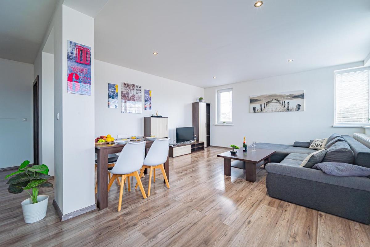 Image 3 of Luxusný, plne zariadený, súkromný apartmán s klimatizáciou neďaleko historického kúpeľného mesta Bojnice
