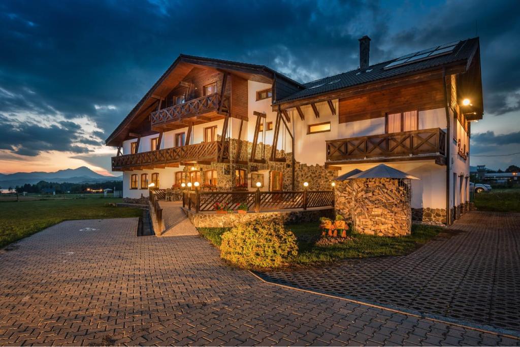 Image 1 of Maravar – Pivný Wellness Adults Only