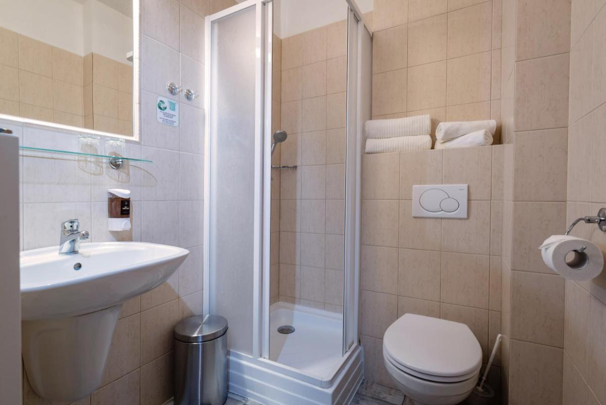 Image 3 of Maravar – Pivný Wellness Adults Only