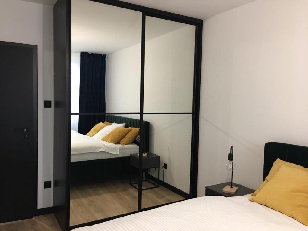 Image 2 of Modern Apartment in Centre of Belusa