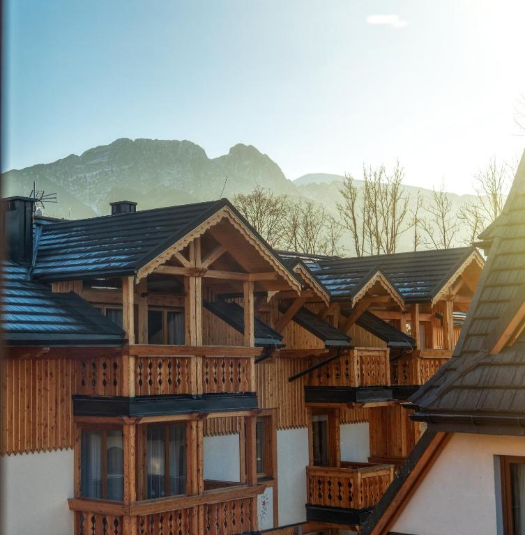 Image 1 of Mountain Shelter Apartments