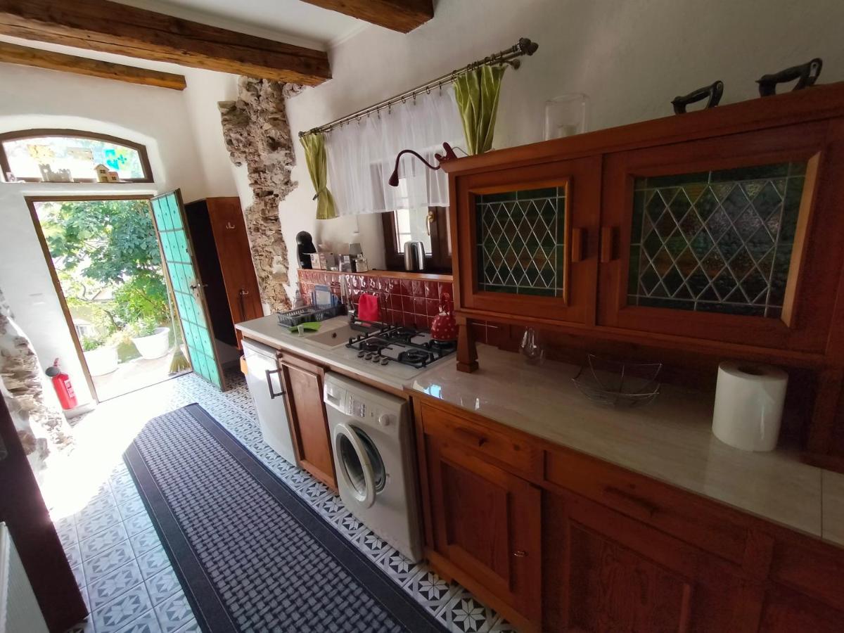 Image 5 of Paracelsus house