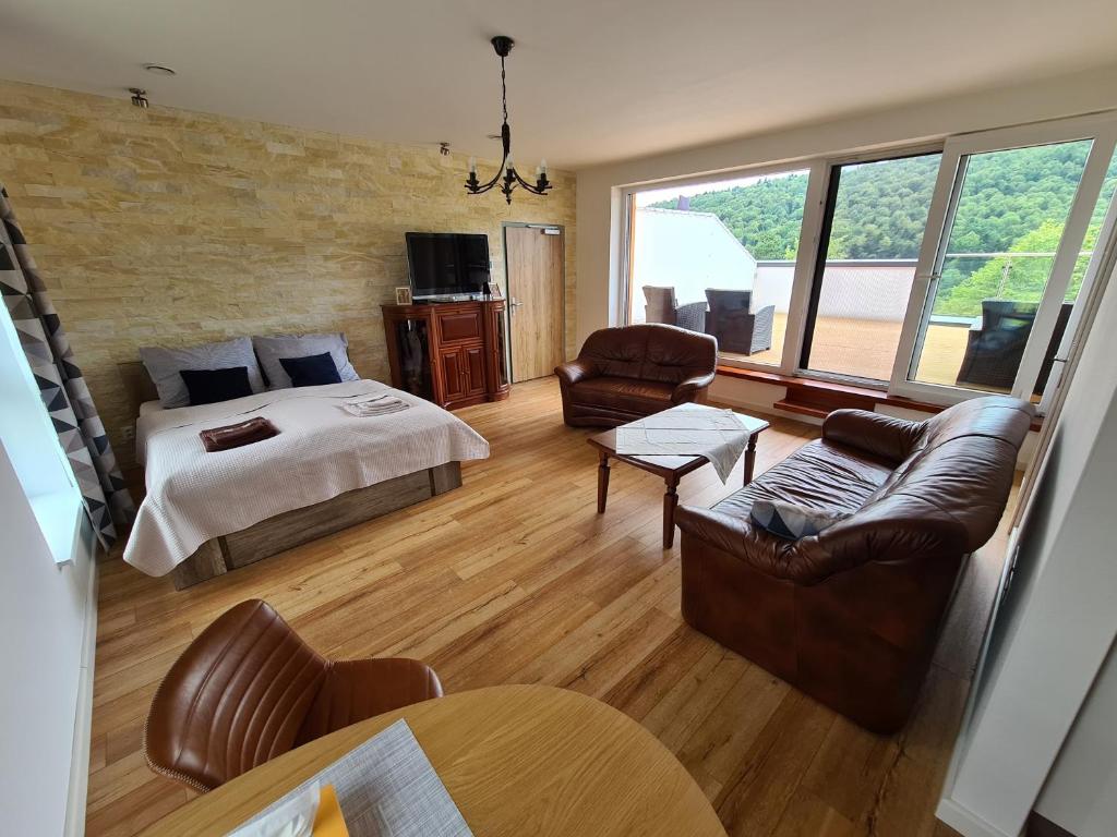 Image 1 of Penthouse apartmán s terasou – rezidencia Minerál
