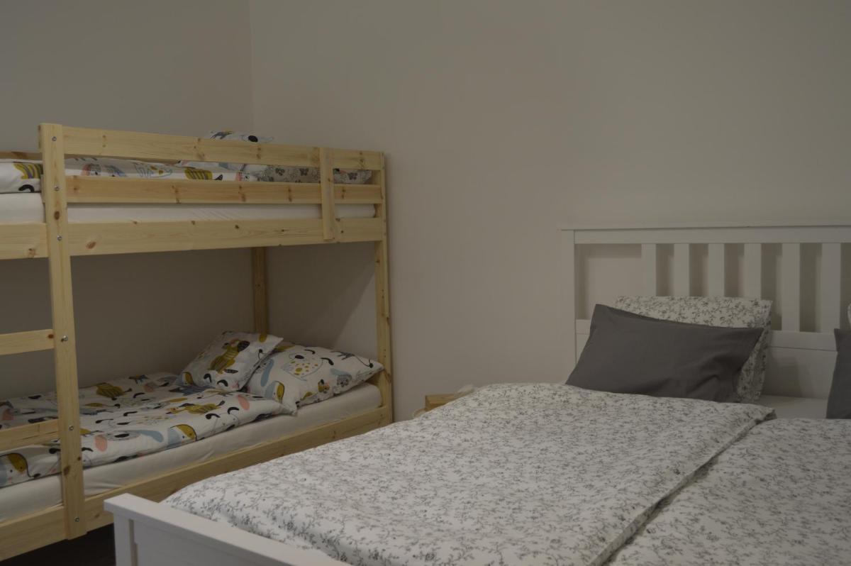 Image 2 of Pod Bílou věží