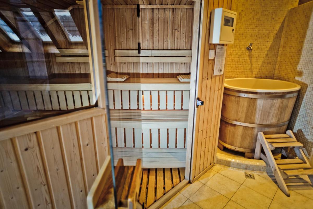 Image 3 of Pokoje Krupówki 13 – Hotel Sabała