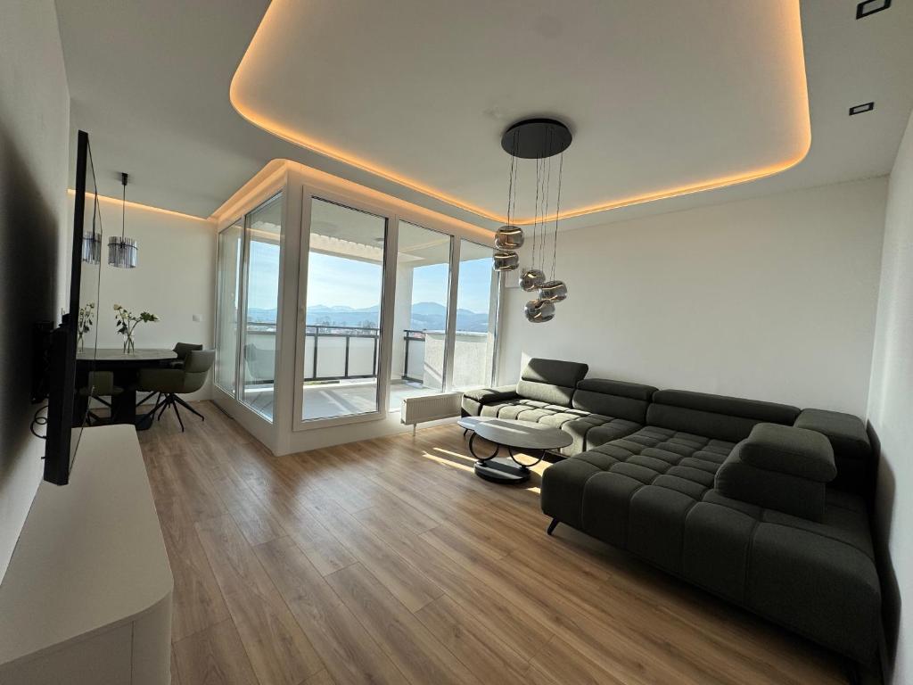 Image 1 of President Terrace Residence Trencin