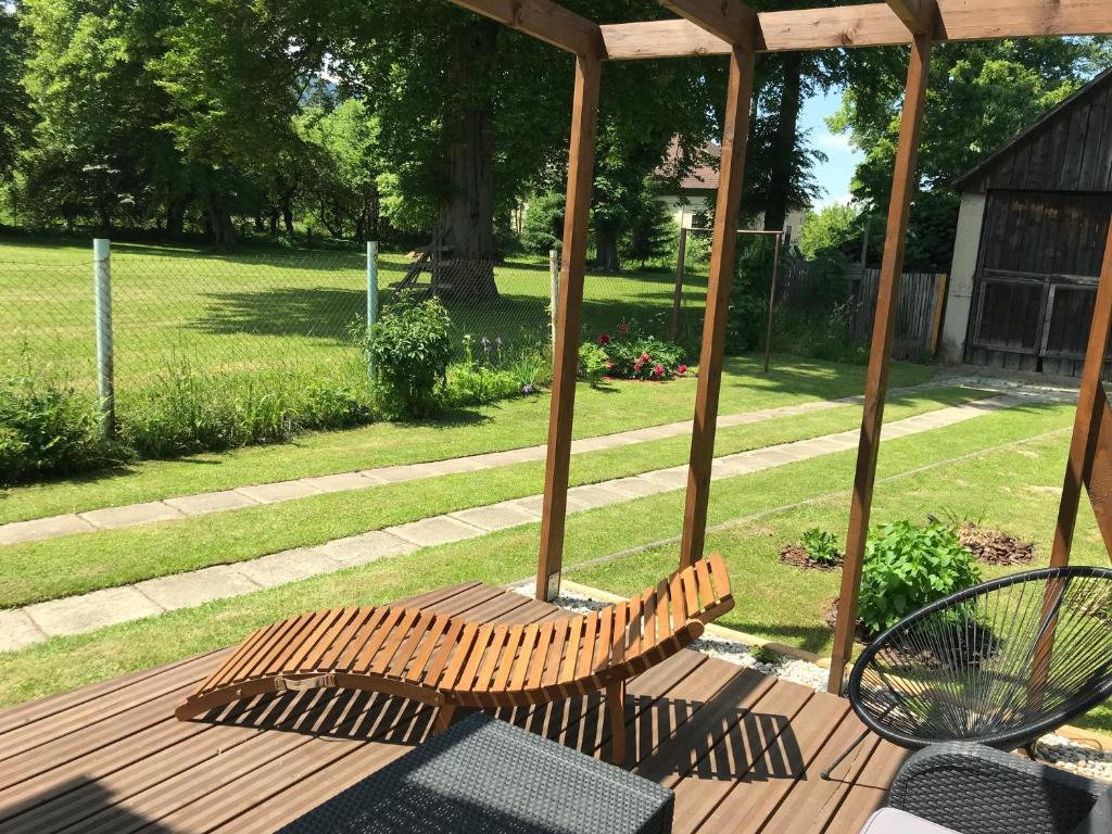 Image 1 of Privat
