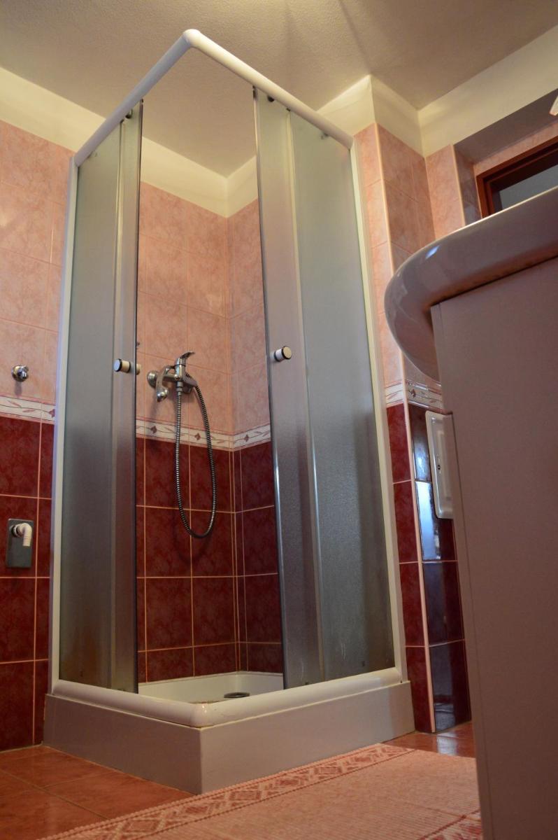 Image 2 of Privat Kovacova