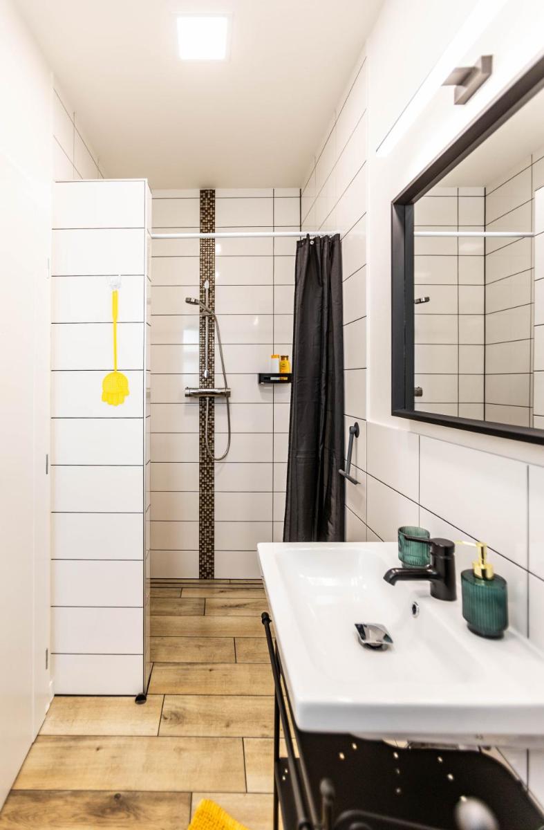 Image 5 of Private Stylish Apt With Free Parking 24-7 self check-in
