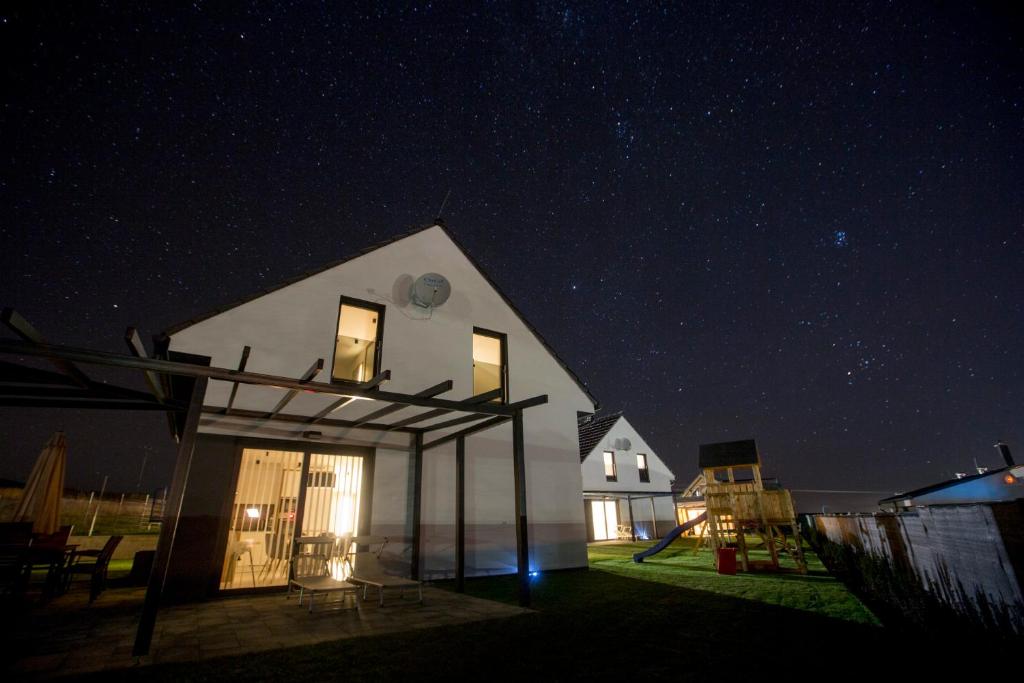Image 1 of RELAX TATRAS