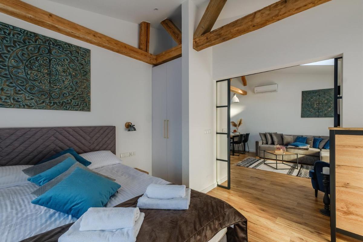 Image 2 of REZYDENCJA ORNAK 5 – stylowe apartamenty z balkonami i jacuzzi, 5 min pieszo do Krupówek, IZBY PODHALAŃSKIE