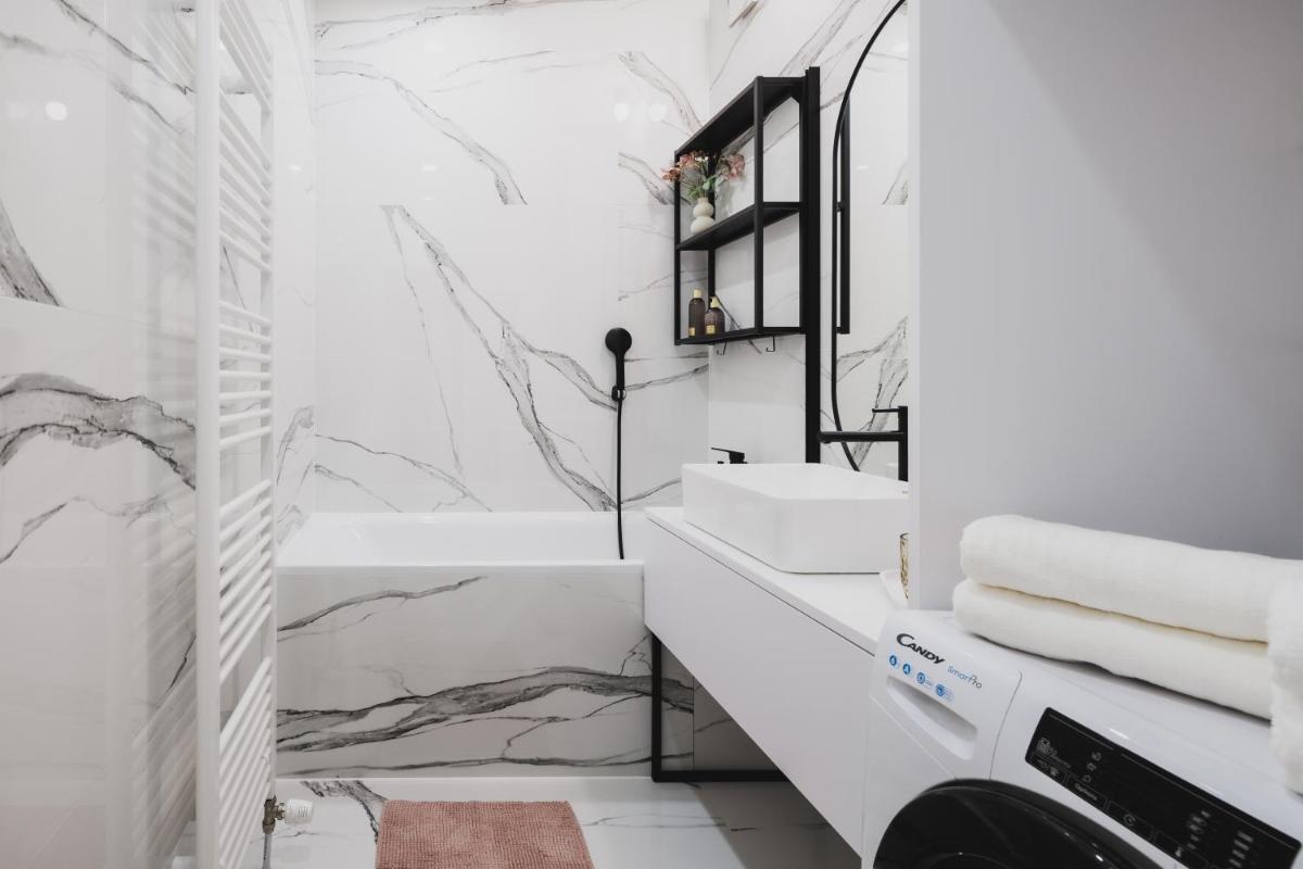 Image 3 of ROSE LUXURY APARTMENT & 24h self check-in with private parking