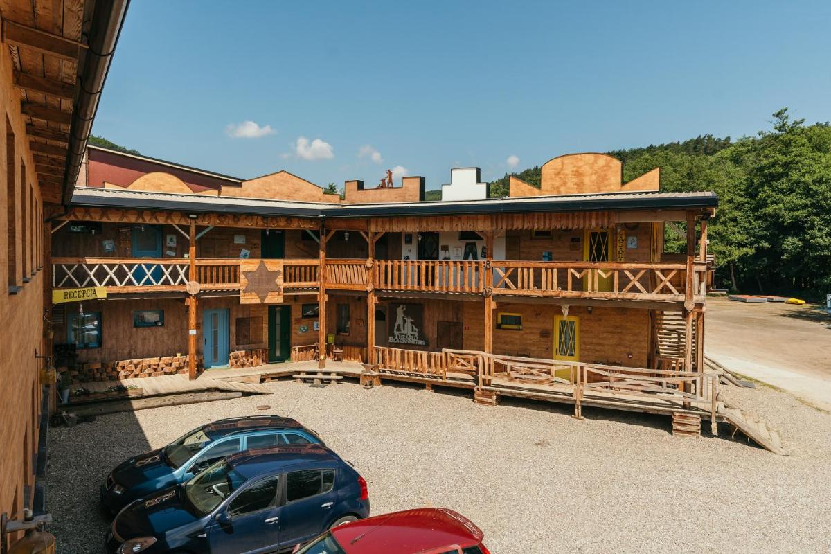Image 3 of Ranch 13 – Western a kone