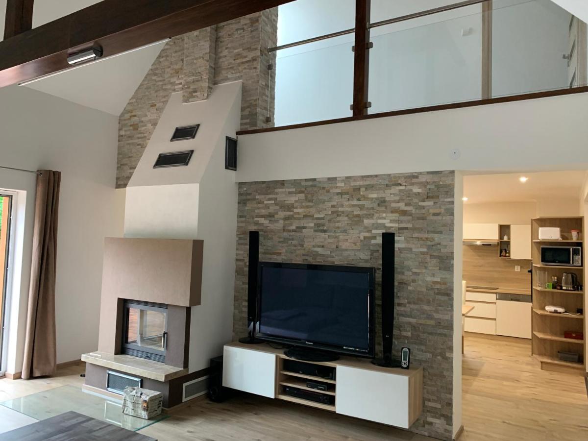 Image 5 of Riverside Residence