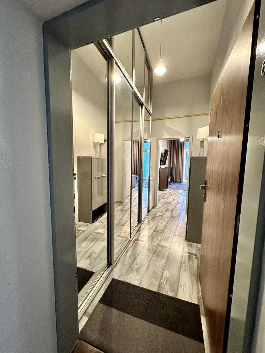 Image 5 of Royal City Centre Apartment