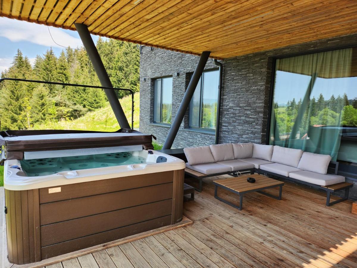 Image 3 of SKRI Chalets