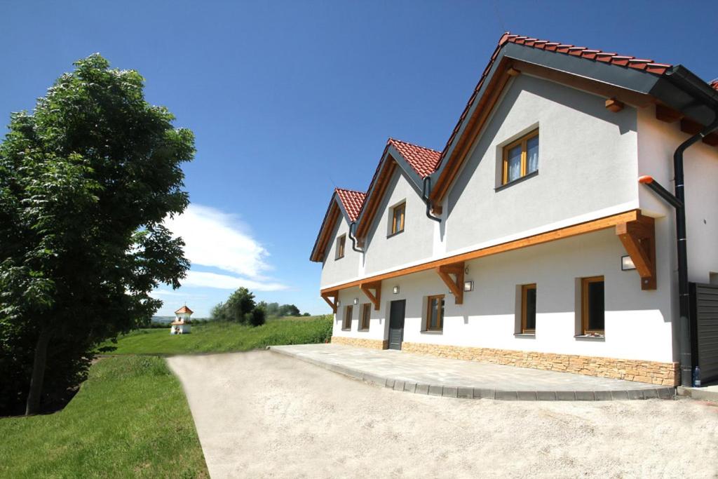 Image 5 of Sklep s penzionem Kozojídky
