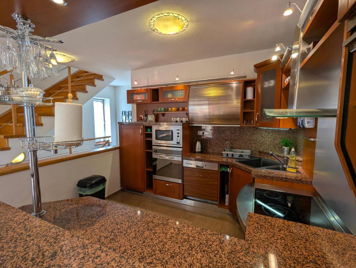 Image 3 of Snowfall Villa