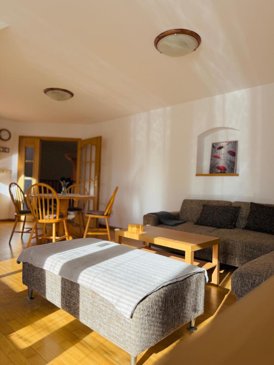 Image 2 of Srdce Mesta 3 – slnečný apartmán V Podkroví s balkónom nad ulicou
