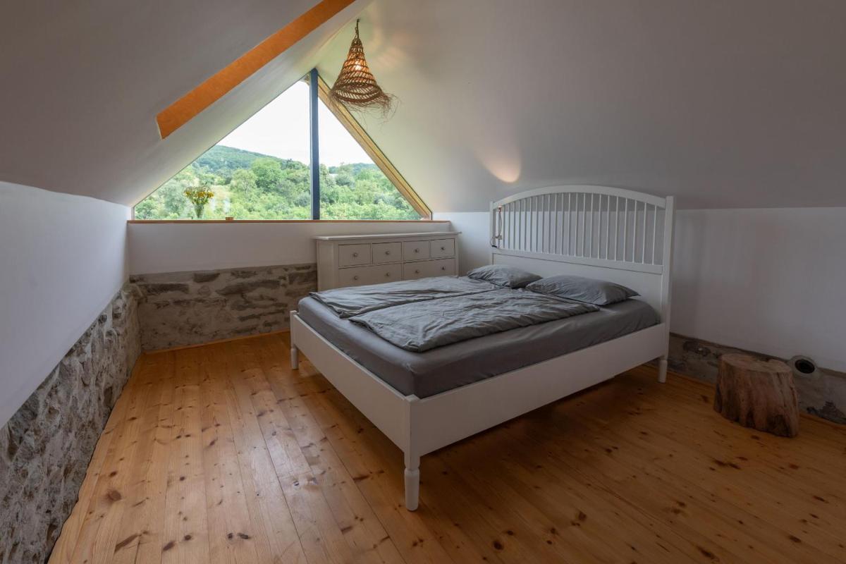 Image 2 of Stodola Počúvadlo