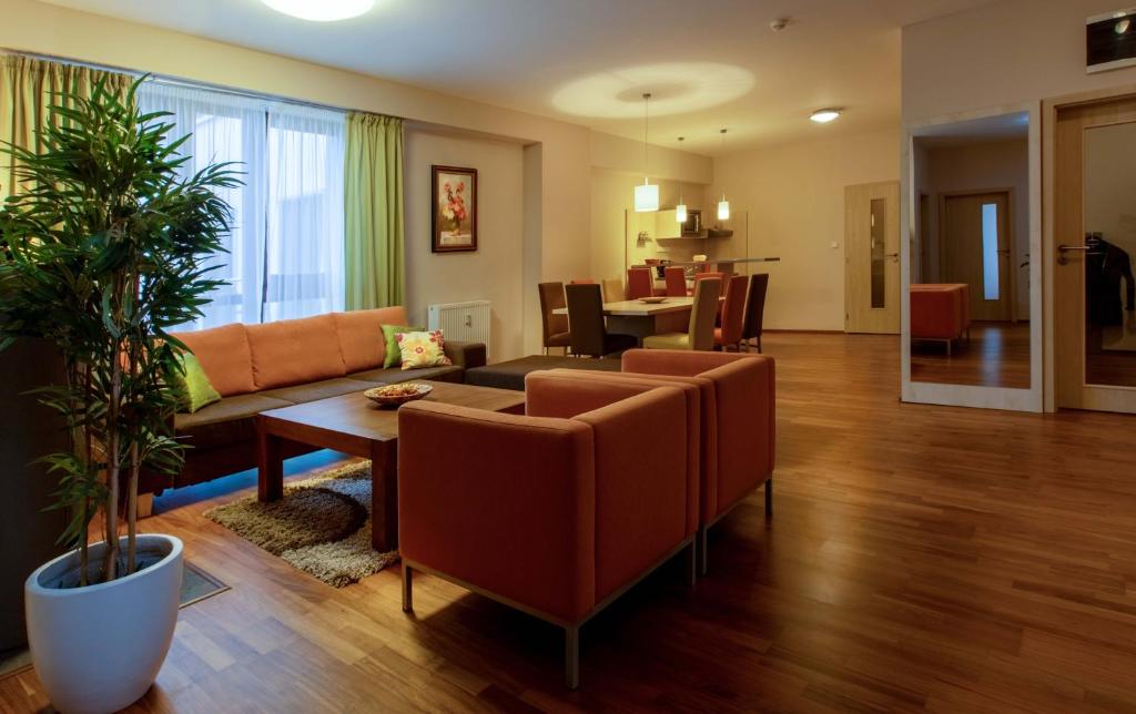Image 1 of Súkromné apartmány v Crocuse s výhľadom na hory