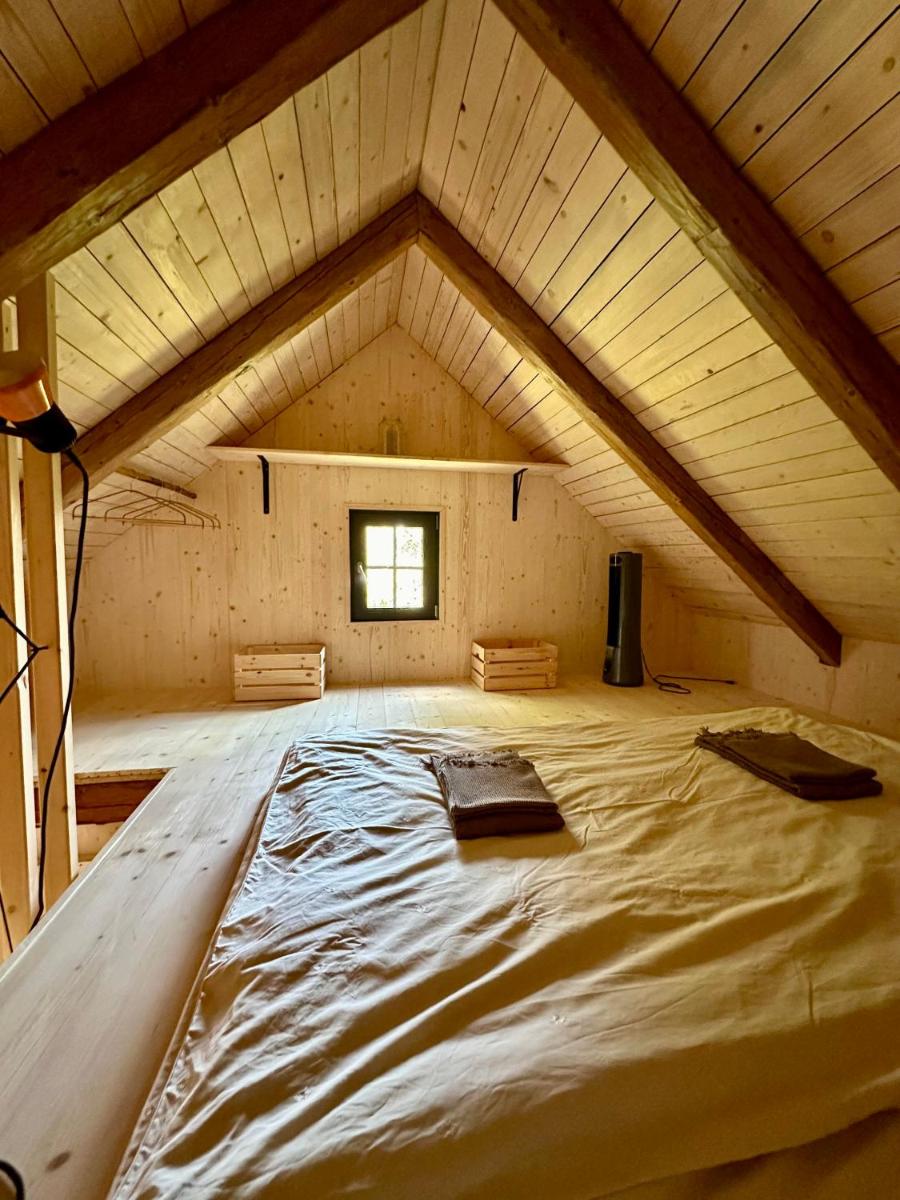 Image 4 of TajnyHauz Beehauz terapia na včelách
