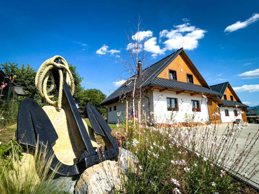 Image 1 of Tatralake Houses with Barrel Sauna – Chaty pri Mare