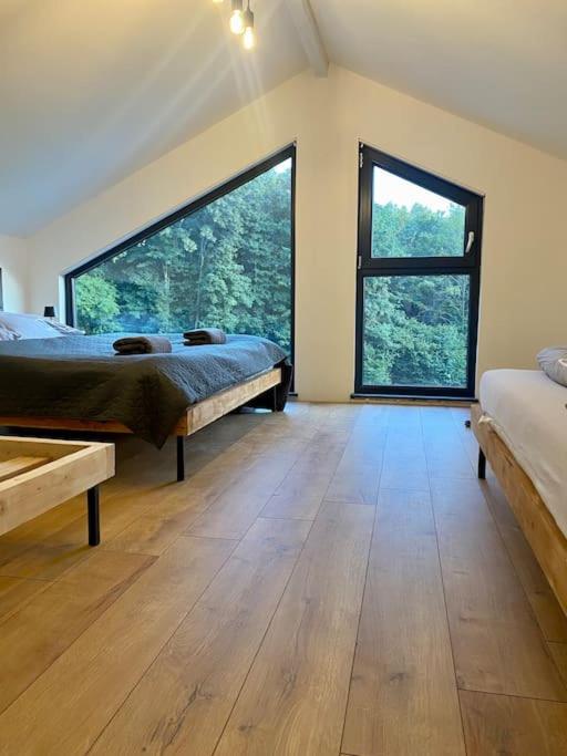 Image 4 of Tiny house & AC