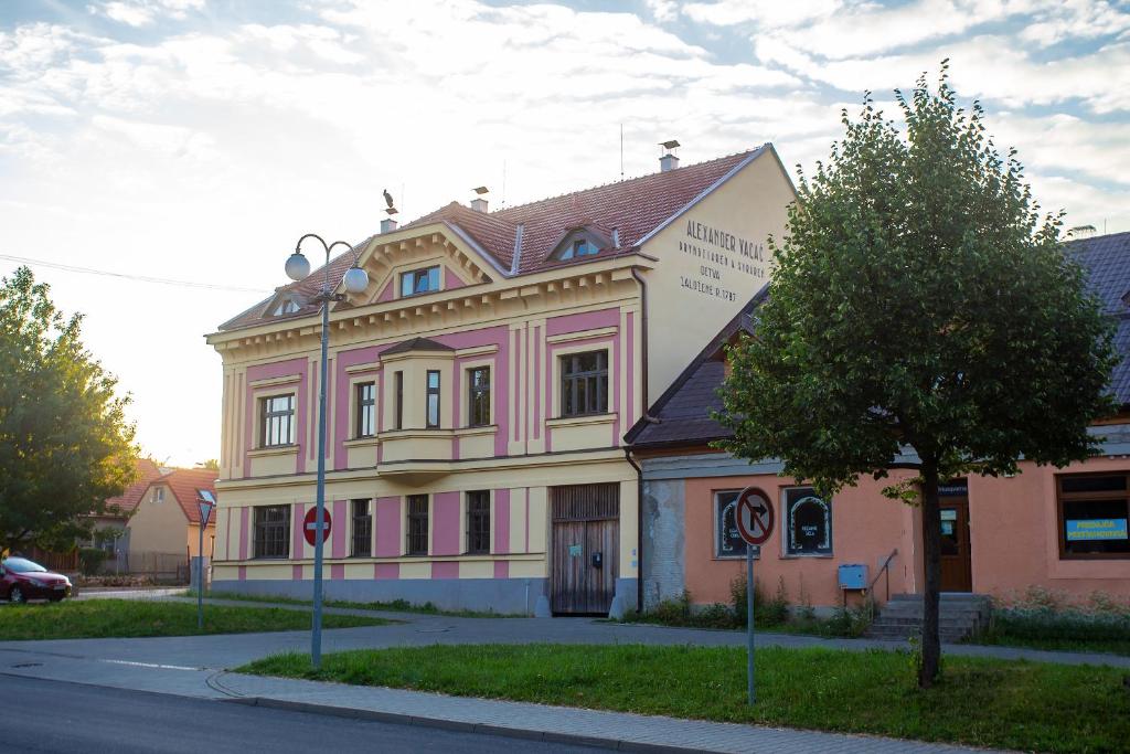 Image 1 of Vagačov dom