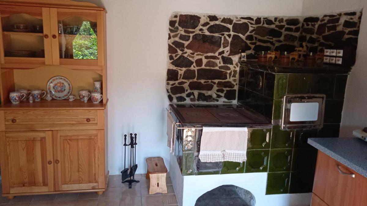 Image 3 of Vidiecky domček na samote