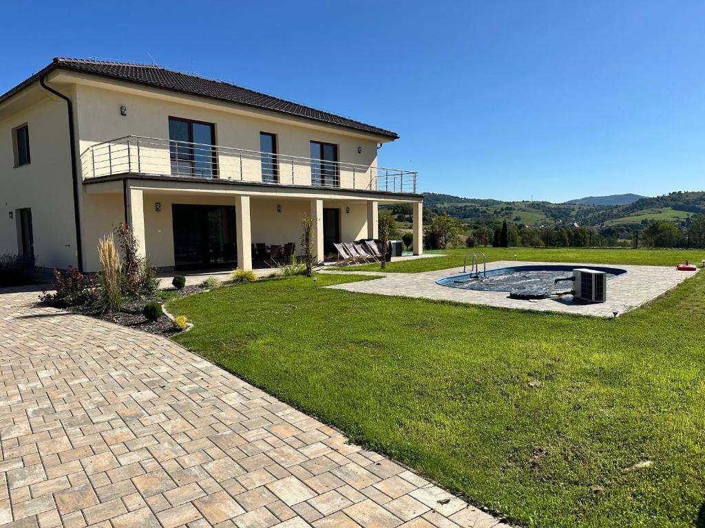 Image 1 of Villa Luxury Gallery Korytárky