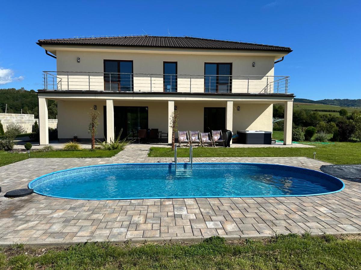 Image 5 of Villa Luxury Gallery Korytárky