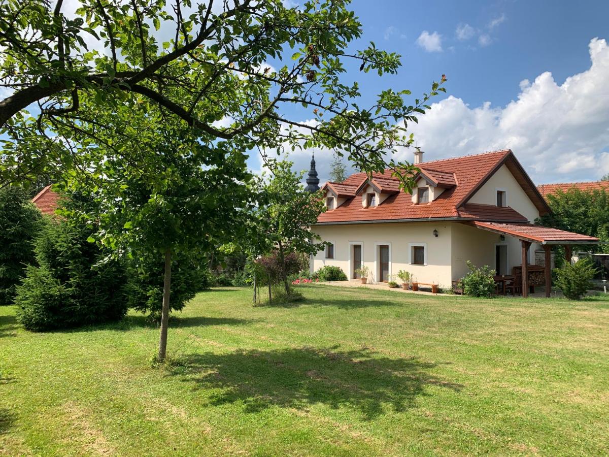 Image 4 of Villa Lypche