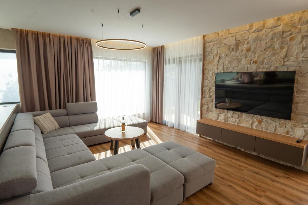 Image 5 of Villa Studenec