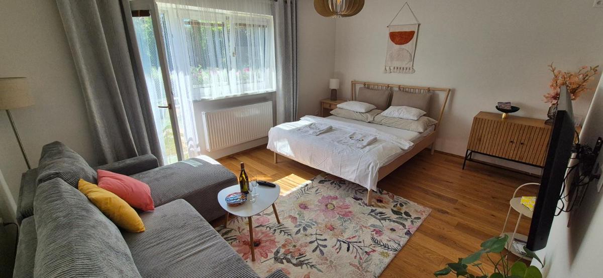 Image 3 of Zeus apartmán