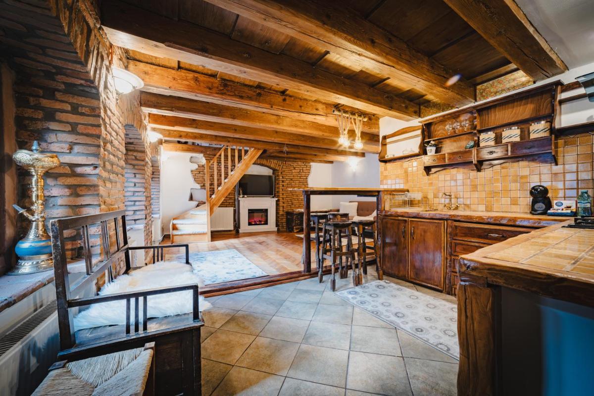 Image 4 of ALBERT RESIDENCE Brasov with complimentary parking off site