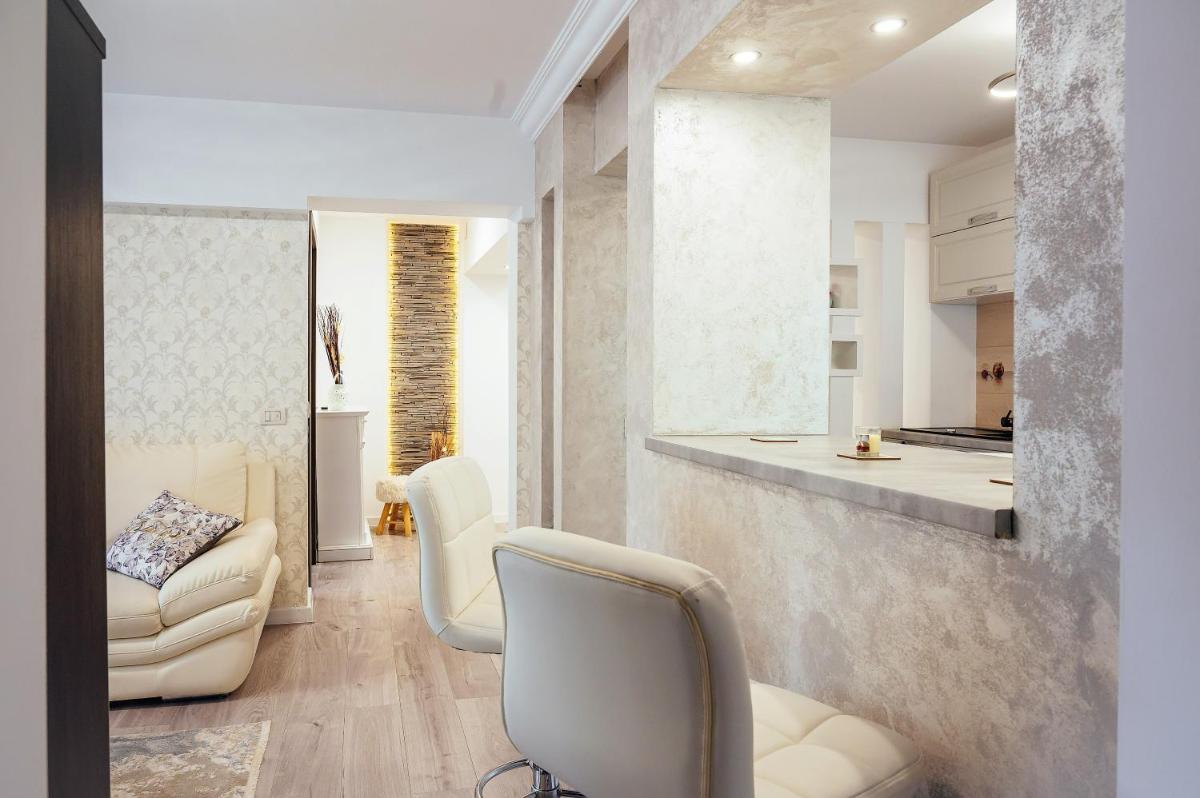 Image 3 of Apartament Style Gura Humorului